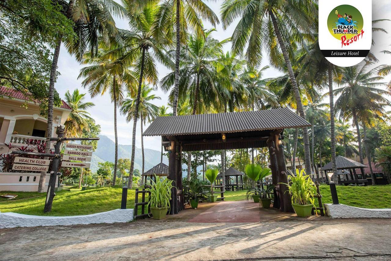 Avana Resort Mettuppālaiyam Esterno foto